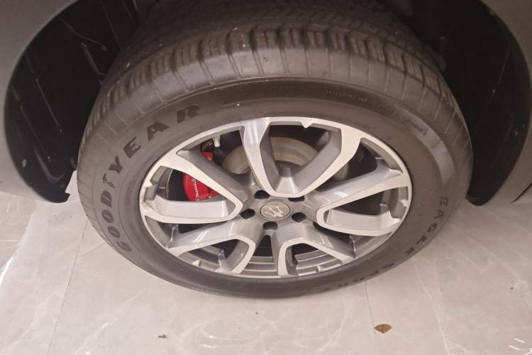 Used Maserati Levante 2016 3.0T Standard Edition Right Rear Wheel Hub