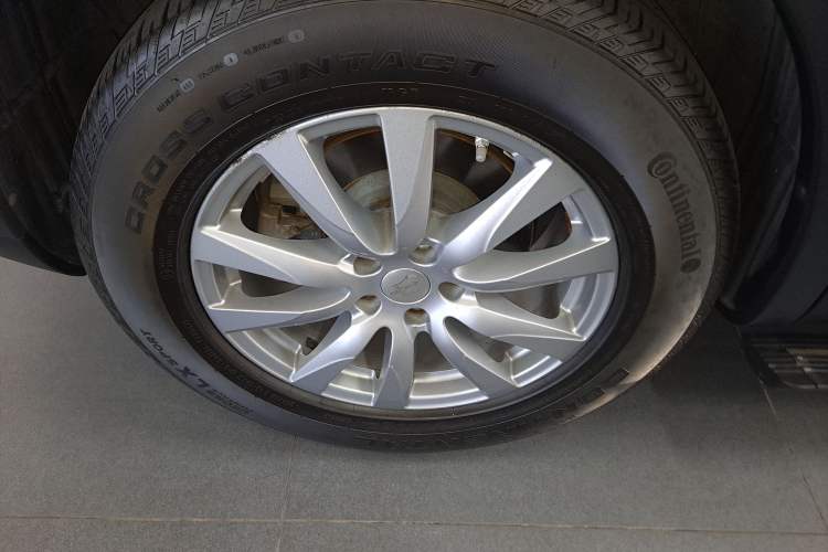 Used Maserati Levante 2016 3.0T Standard Edition Right Rear Wheel Hub