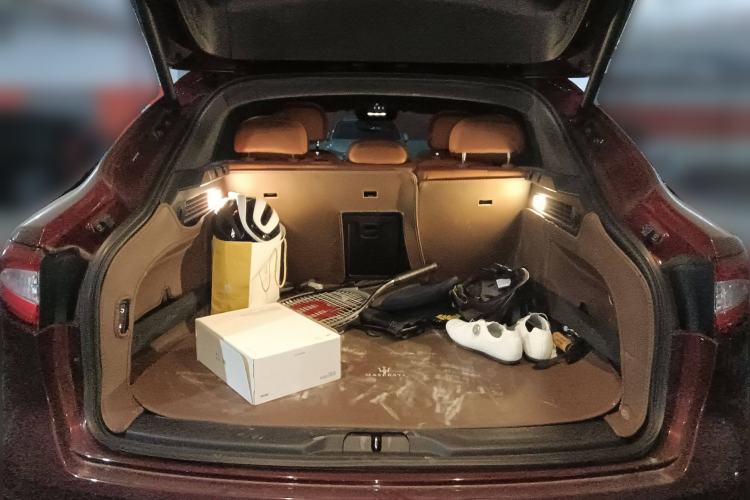 Used Maserati Levante 2016 3.0T S Standard Model Trunk