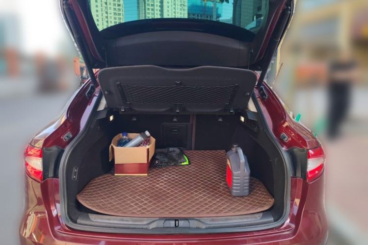Used Maserati Levante 2016 3.0T Standard Edition Trunk