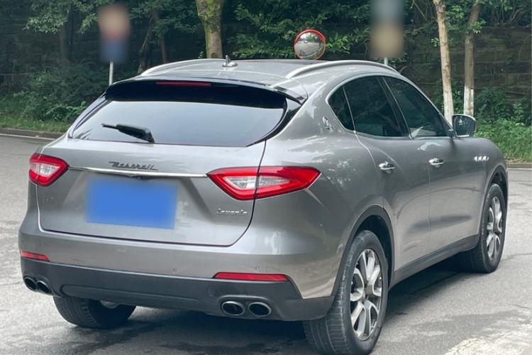 Used Maserati Levante 2016 3.0T Standard Edition Exterior 7