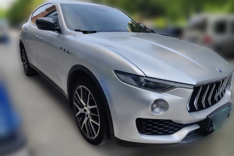 Used Maserati Levante 2016 3.0T Standard Edition Front Right 45 Deg