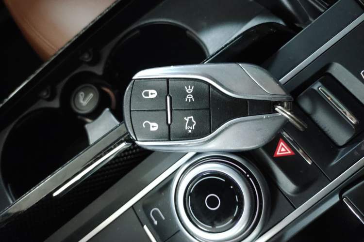 Used Maserati Levante 2016 3.0T Standard Edition Interior 1