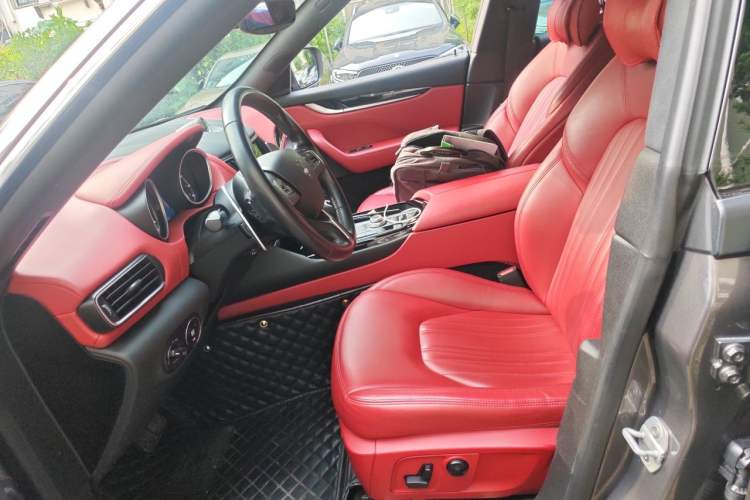 Used Maserati Levante 2016 3.0T Standard Edition Left Front Seat
