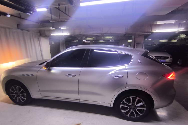 Used Maserati Levante 2016 3.0T Standard Edition Left Side