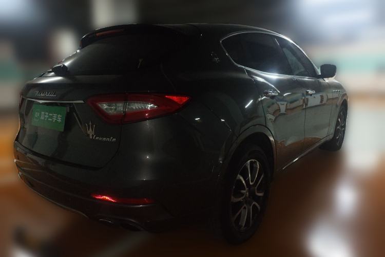Used Maserati Levante 2016 3.0T Standard Edition Rear Right 45 Deg