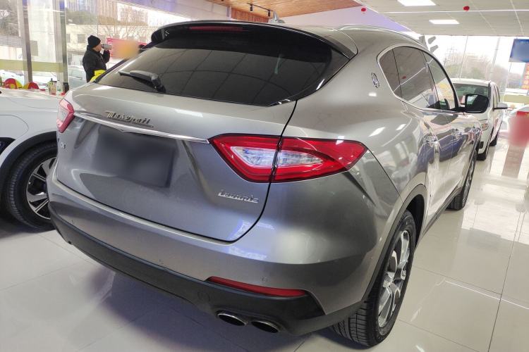 Used Maserati Levante 2016 3.0T Standard Edition Rear Right 45 Deg