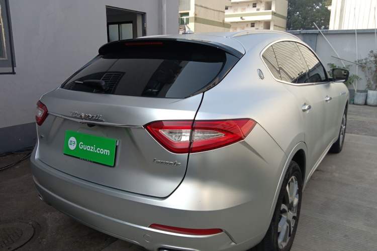Used Maserati Levante 2016 3.0T Standard Edition Rear Right 45 Deg