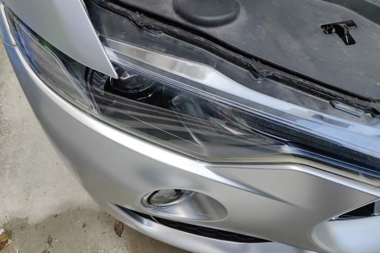 Used Maserati Levante 2016 3.0T Standard Edition Right Front Headlight