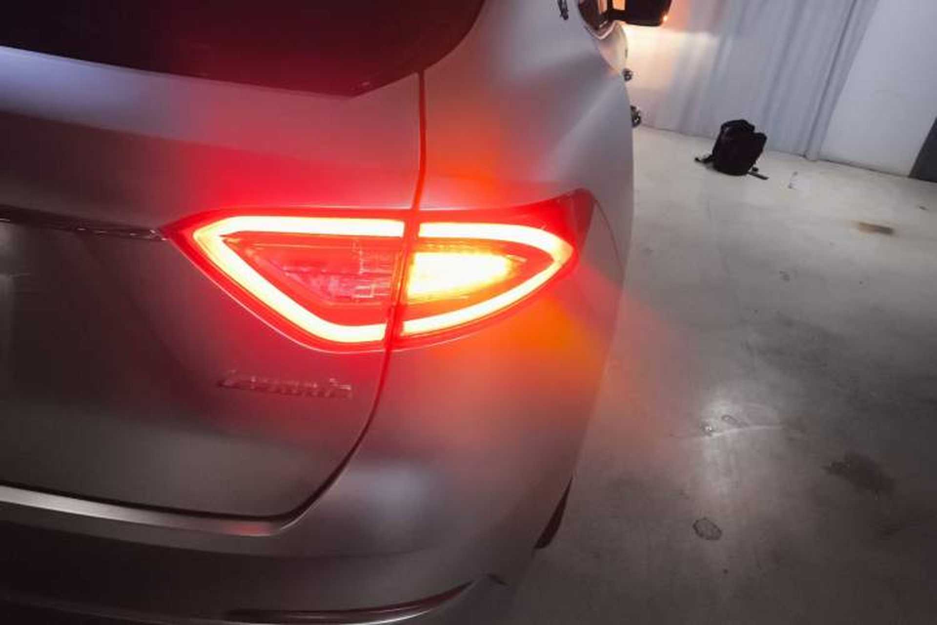 Used Maserati Levante 2016 3.0T Standard Edition Right Rear Taillight