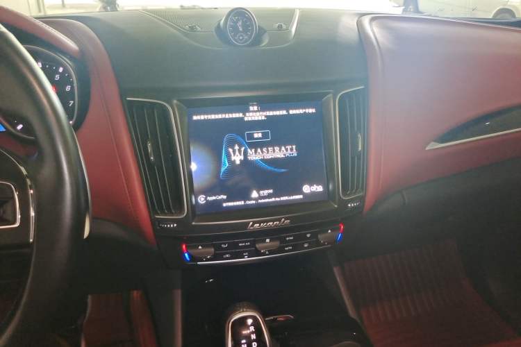 Used Maserati Levante  Audio And AC Panel