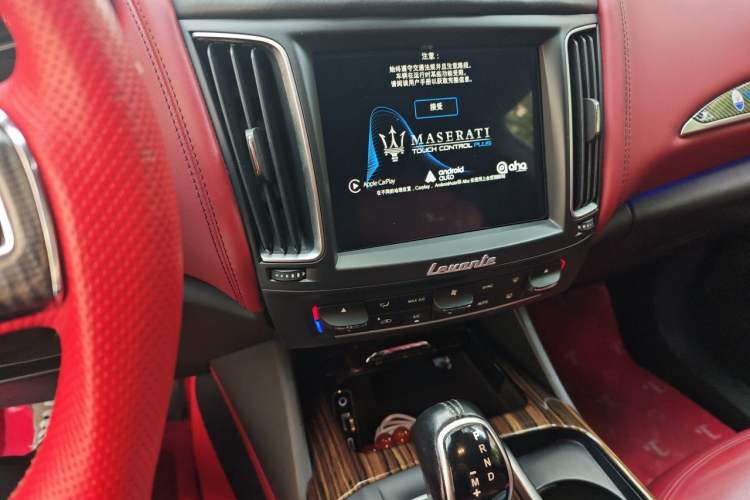Used Maserati Levante 2016 3.0T Standard Edition Audio And AC Panel