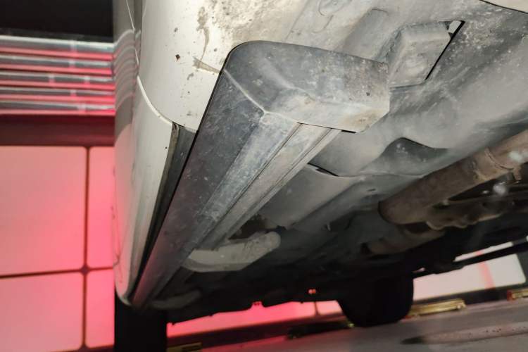 Used Maserati Levante 2016 3.0T Standard Edition Chassis Front Right