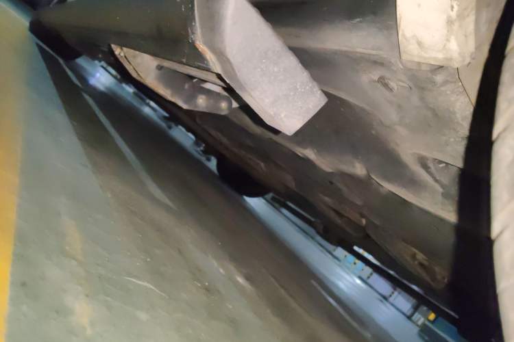 Used Maserati Levante 2016 3.0T Standard Edition Chassis Rear Left