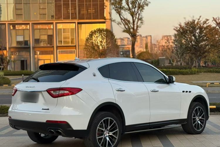 Used Maserati Levante 2016 3.0T Standard Edition Exterior 1