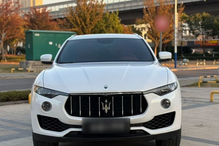 Used Maserati Levante 2016 3.0T Standard Edition Exterior 2