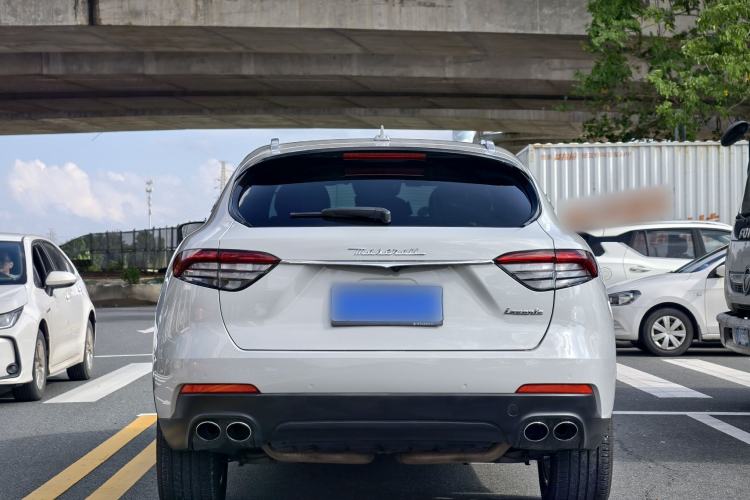 Used Maserati Levante 2016 3.0T Standard Edition Exterior 3