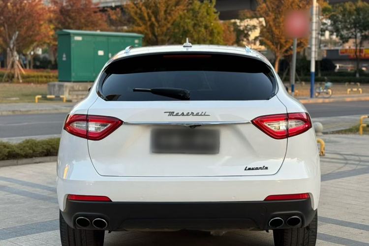 Used Maserati Levante 2016 3.0T Standard Edition Exterior 3