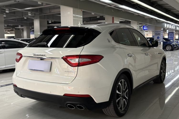 Used Maserati Levante 2016 3.0T Standard Edition Exterior 4