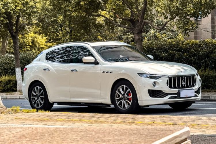 Used Maserati Levante 2016 3.0T Standard Edition Exterior 4
