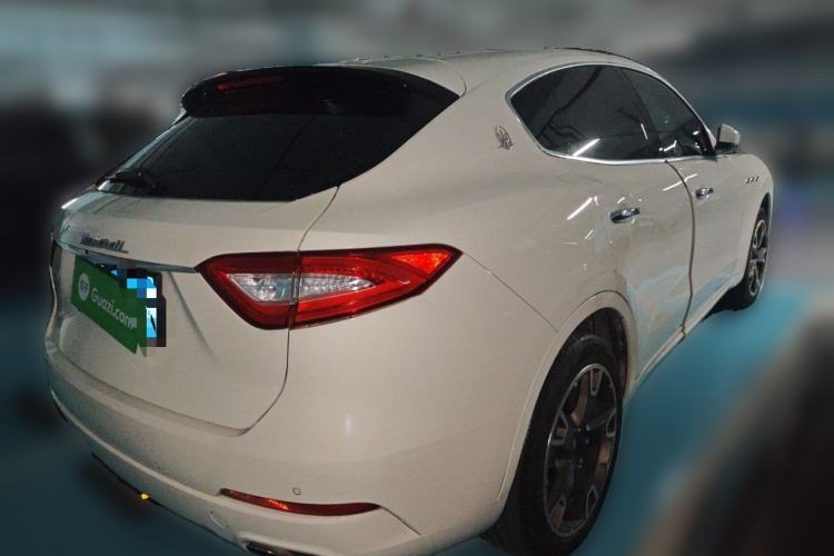 Used Maserati Levante 2016 3.0T Standard Edition Exterior 5