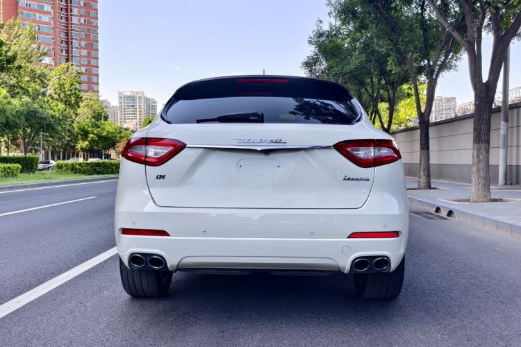 Used Maserati Levante 2016 3.0T Standard Edition Exterior 5