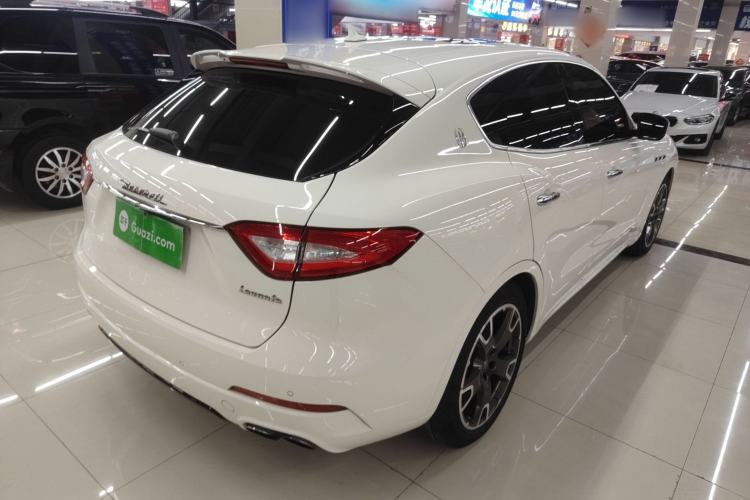 Used Maserati Levante 2016 3.0T Standard Edition Exterior 5
