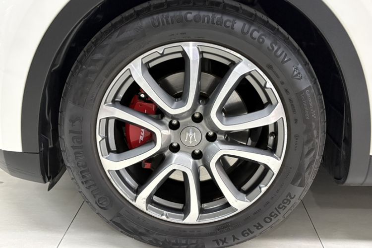 Used Maserati Levante 2016 3.0T Standard Edition Exterior 6