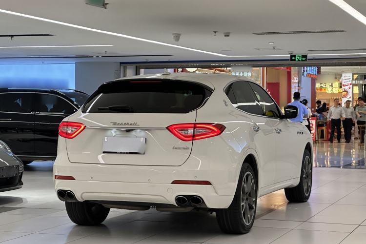 Used Maserati Levante 2016 3.0T Standard Edition Exterior 6