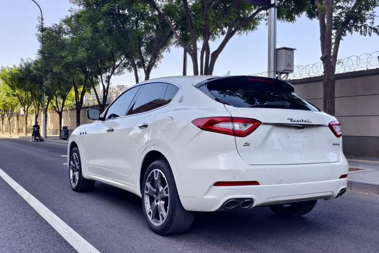 Used Maserati Levante 2016 3.0T Standard Edition Exterior 6