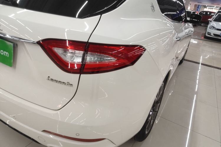 Used Maserati Levante 2016 3.0T Standard Edition Exterior 6