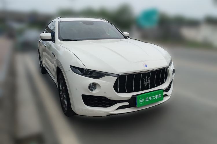 Used Maserati Levante 2016 3.0T Standard Edition Front Right 45 Deg