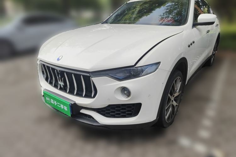 Used Maserati Levante 2016 3.0T Standard Edition Front Right 45 Deg