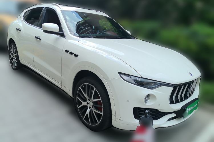 Used Maserati Levante 2016 3.0T Standard Edition Front Right 45 Deg