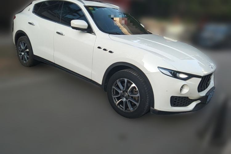 Used Maserati Levante 2016 3.0T Standard Edition Front Right 45 Deg