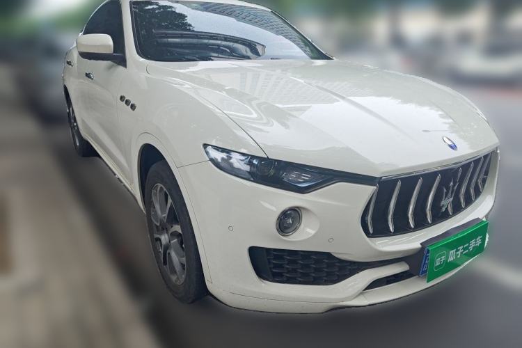 Used Maserati Levante 2016 3.0T Standard Edition Front Right 45 Deg