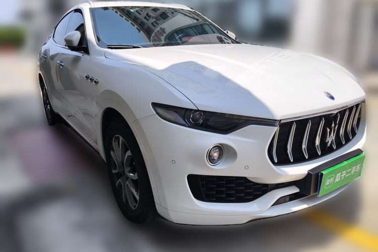 Used Maserati Levante 2016 3.0T Standard Edition Front Right 45 Deg