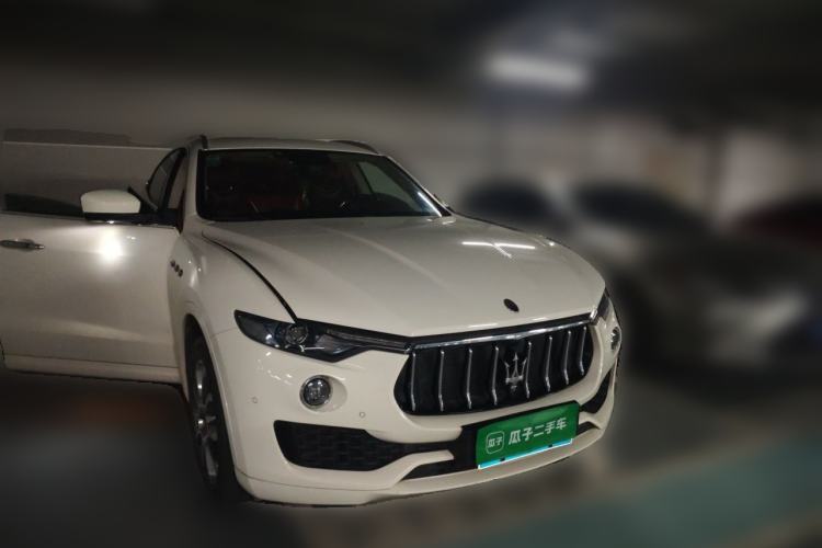 Used Maserati Levante 2016 3.0T Standard Edition Front Right 45 Deg