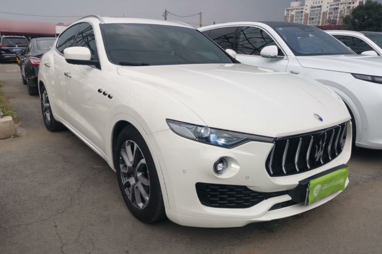 Used Maserati Levante 2016 3.0T Standard Edition Front Right 45 Deg
