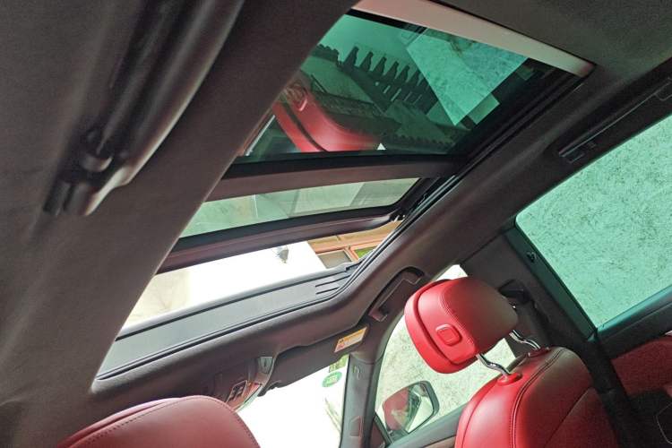 Used Maserati Levante 2016 3.0T Standard Edition Headliner