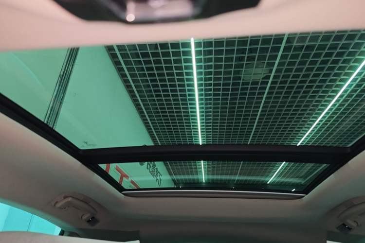 Used Maserati Levante 2016 3.0T Standard Edition Headliner