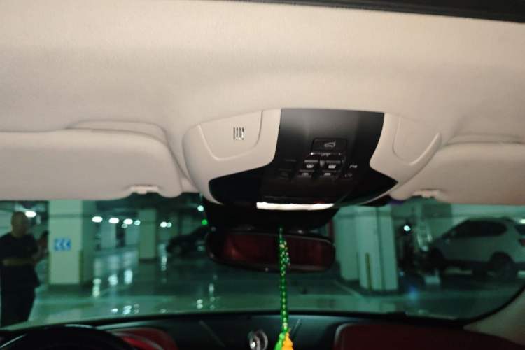 Used Maserati Levante 2016 3.0T Standard Edition Headliner
