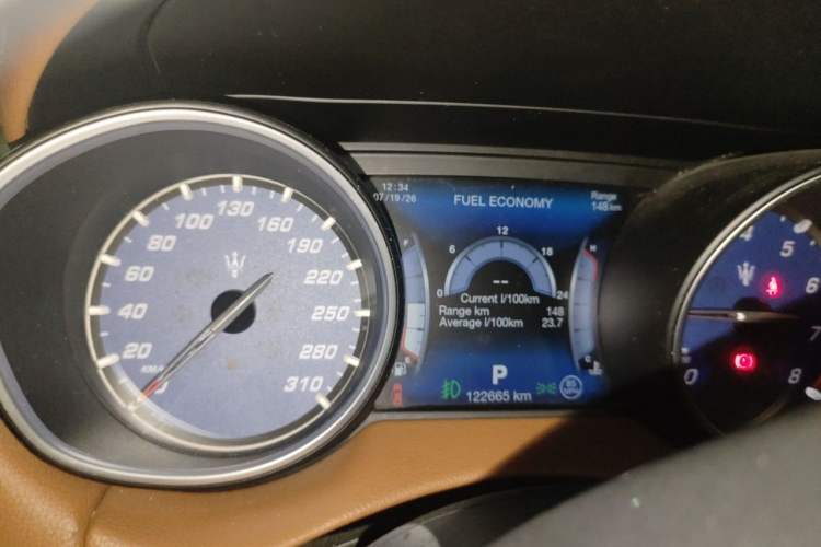 Used Maserati Levante 2016 3.0T Standard Edition Instrument Cluster