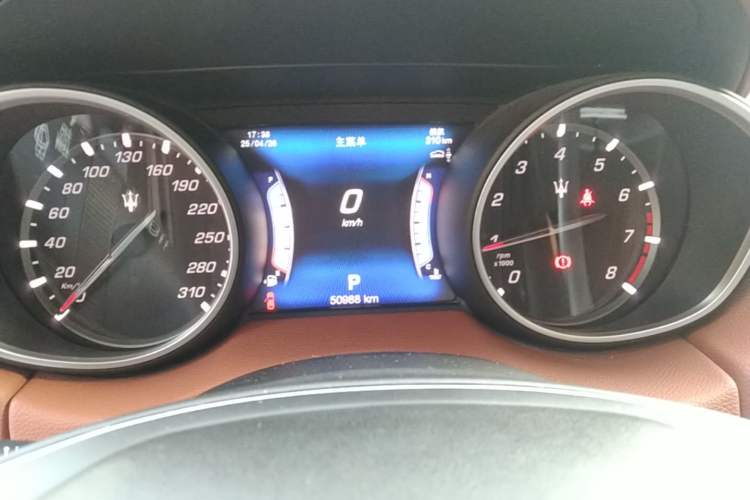 Used Maserati Levante 2016 3.0T Standard Edition Instrument Cluster