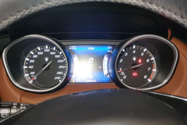 Used Maserati Levante 2016 3.0T Standard Edition Instrument Cluster