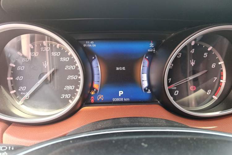 Used Maserati Levante 2016 3.0T Standard Edition Instrument Cluster