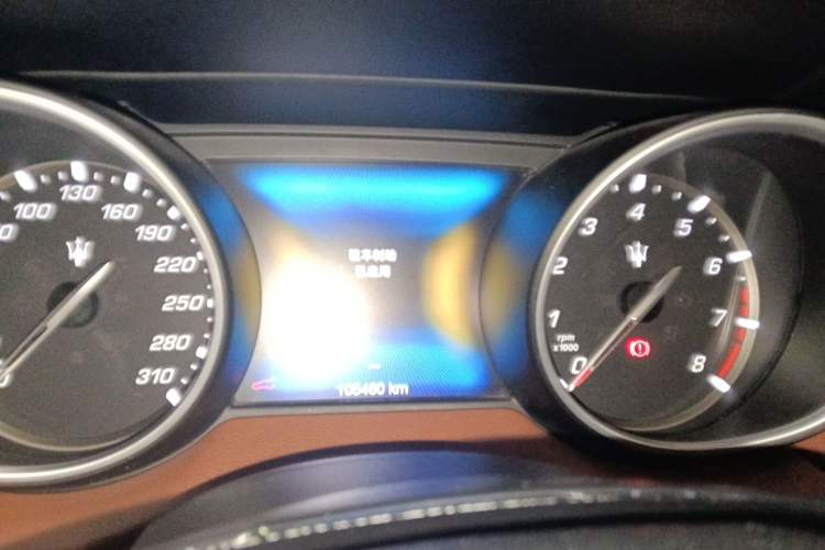 Used Maserati Levante 2016 3.0T Standard Edition Instrument Cluster