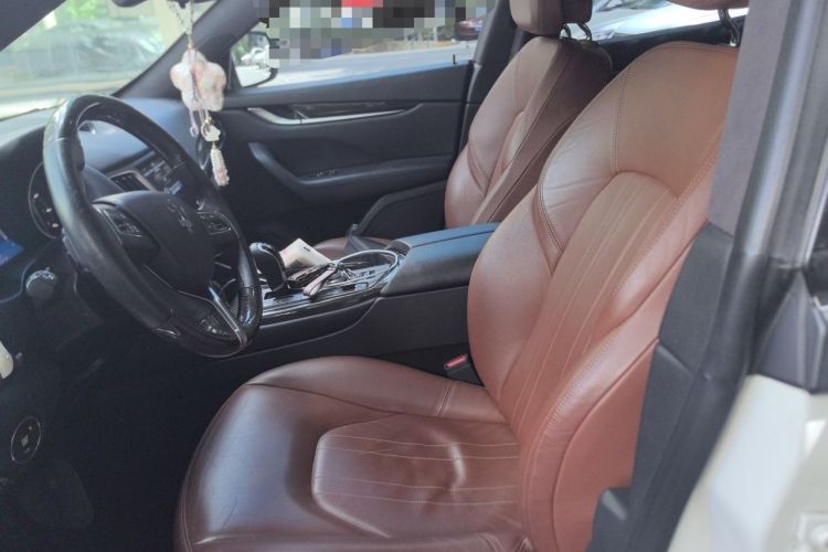 Used Maserati Levante 2016 3.0T Standard Edition Left Front Seat