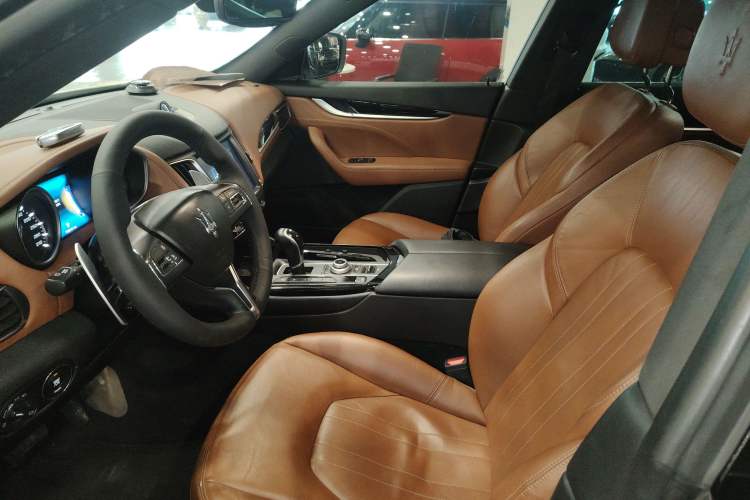 Used Maserati Levante 2016 3.0T Standard Edition Left Front Seat