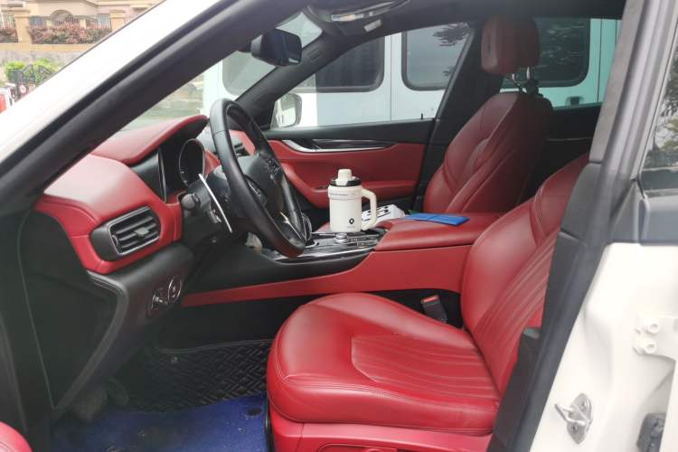 Used Maserati Levante 2016 3.0T Standard Edition Left Front Seat
